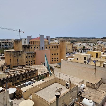 Sky Apartment 3 San Pawl il-Baħar Eksteriør billede