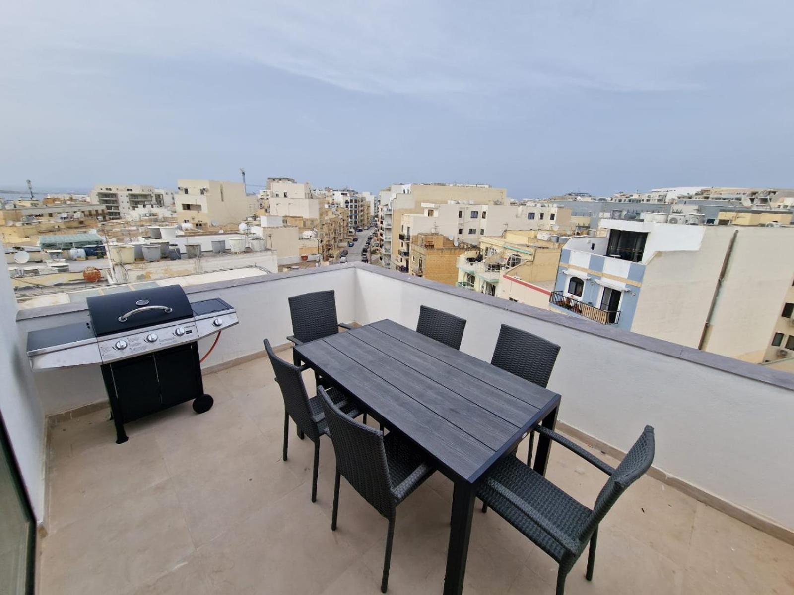 Sky Apartment 3 San Pawl il-Baħar Eksteriør billede